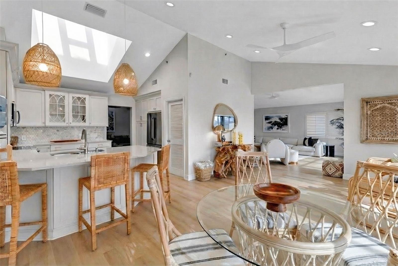 2341 HARBOUR OAKS DR