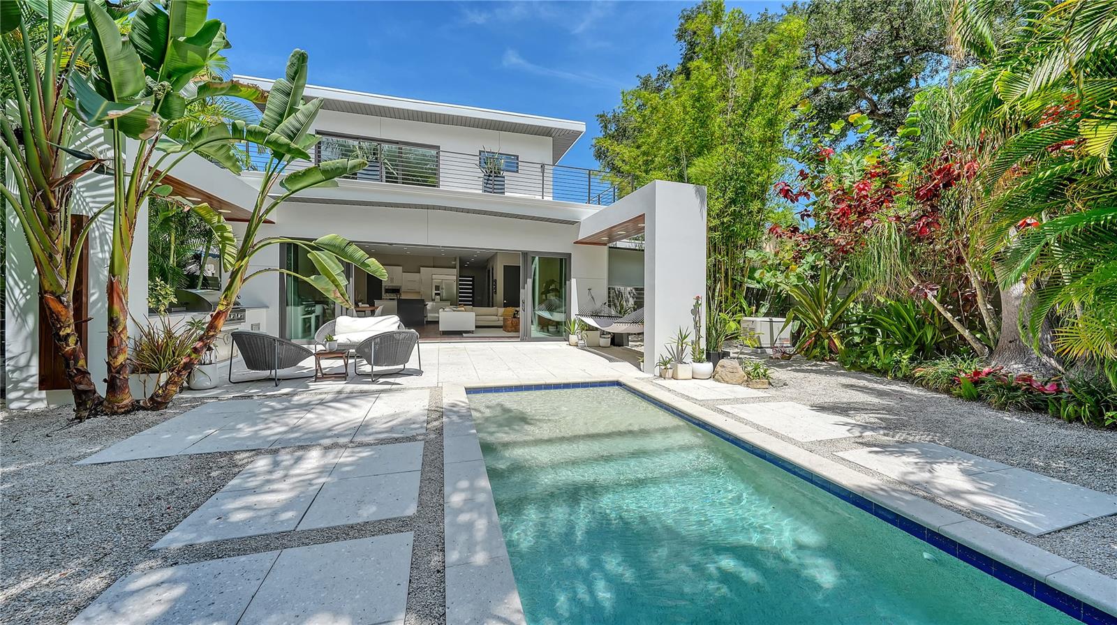 543 COLUMBIA CT