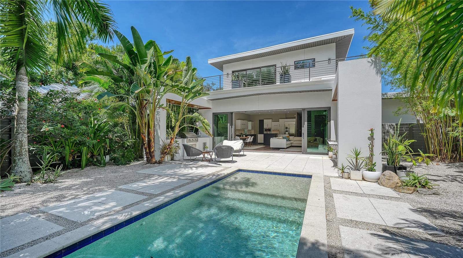 543 COLUMBIA CT