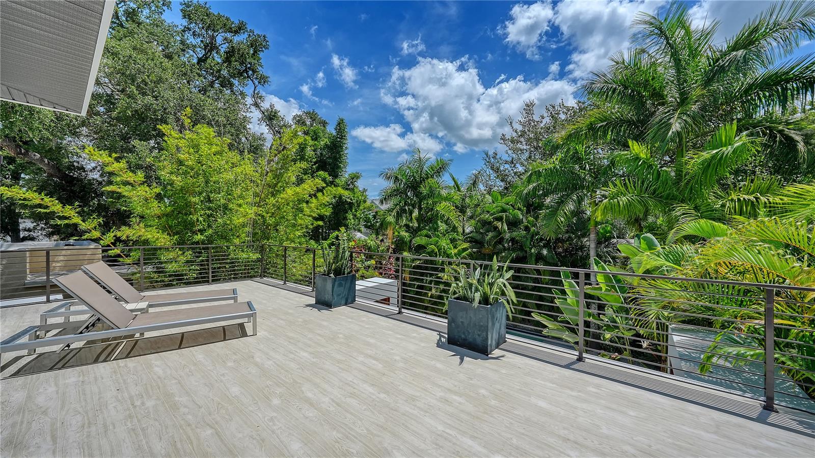 543 COLUMBIA CT