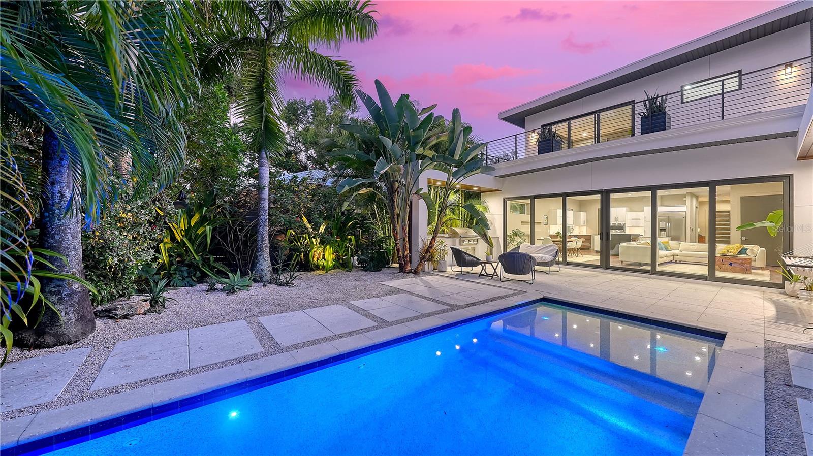 543 COLUMBIA CT