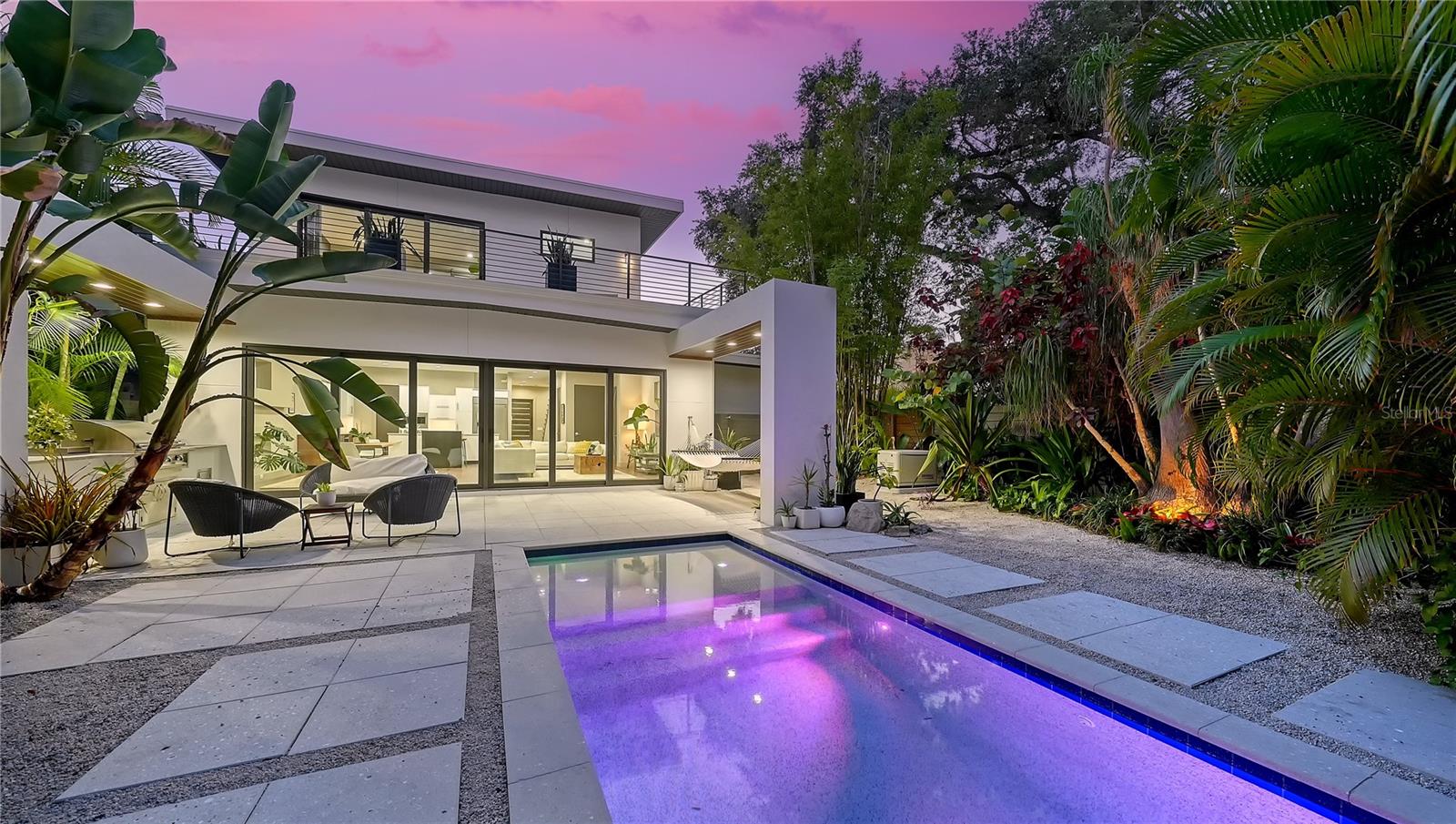 543 COLUMBIA CT