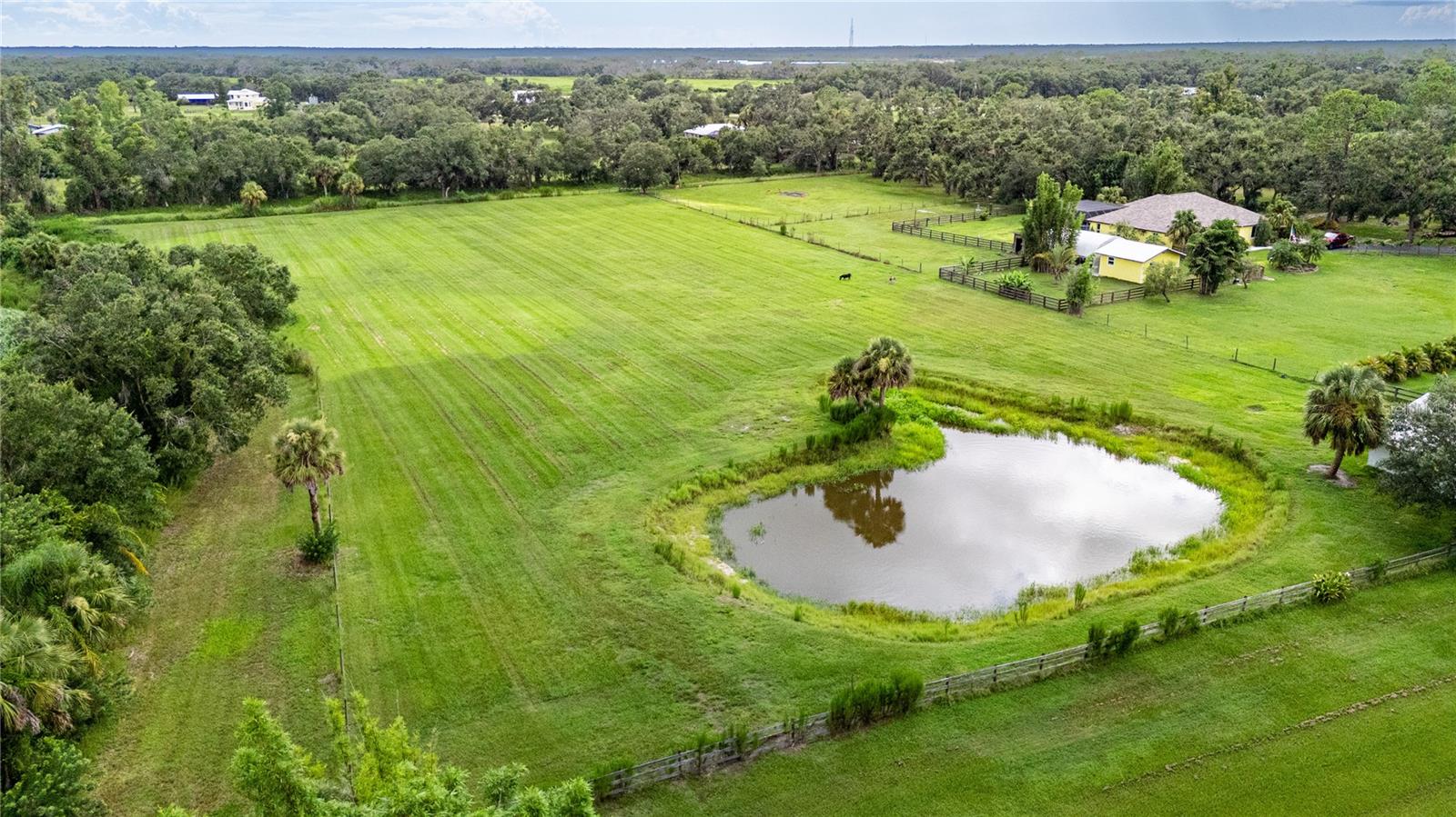 5760 HOWARD CREEK RD