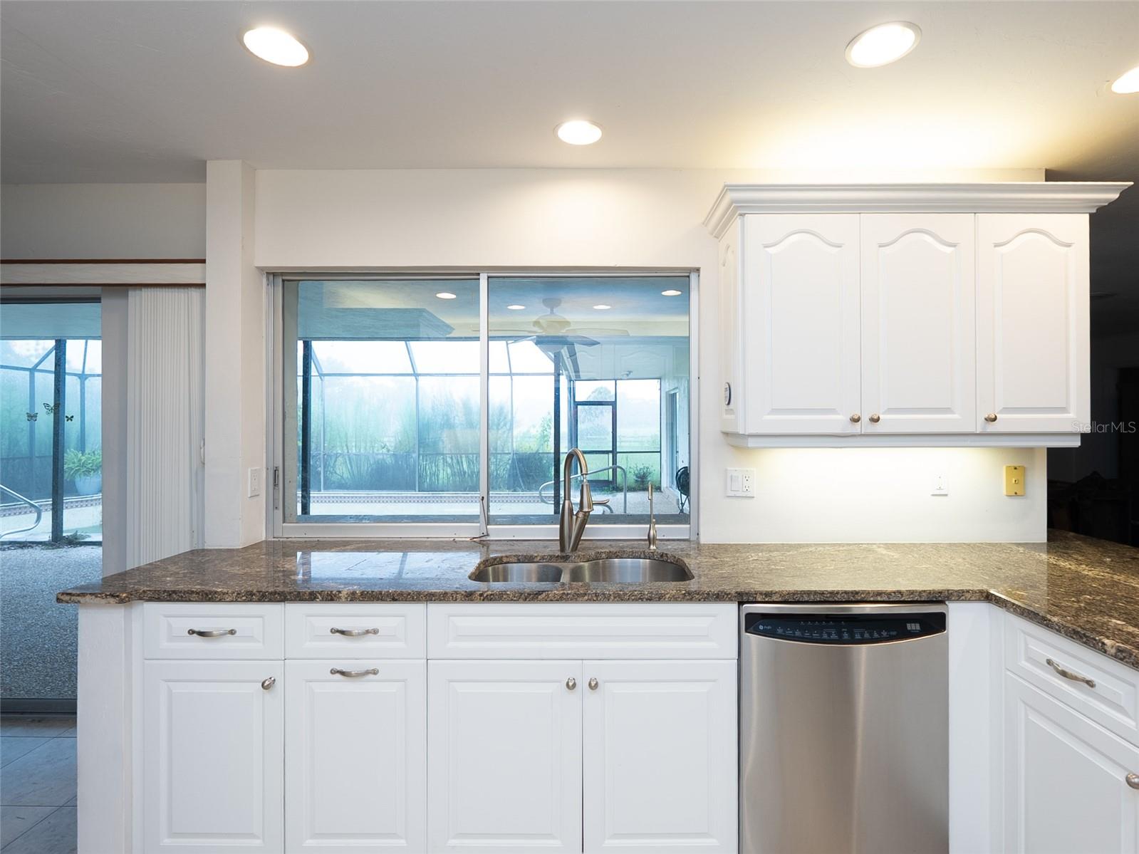 5760 HOWARD CREEK RD