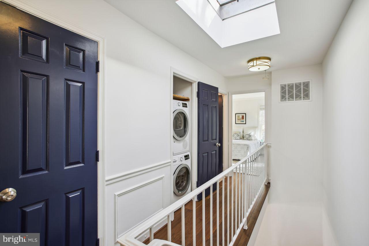 4609 MacArthur BOULEVARD NW Unit: B