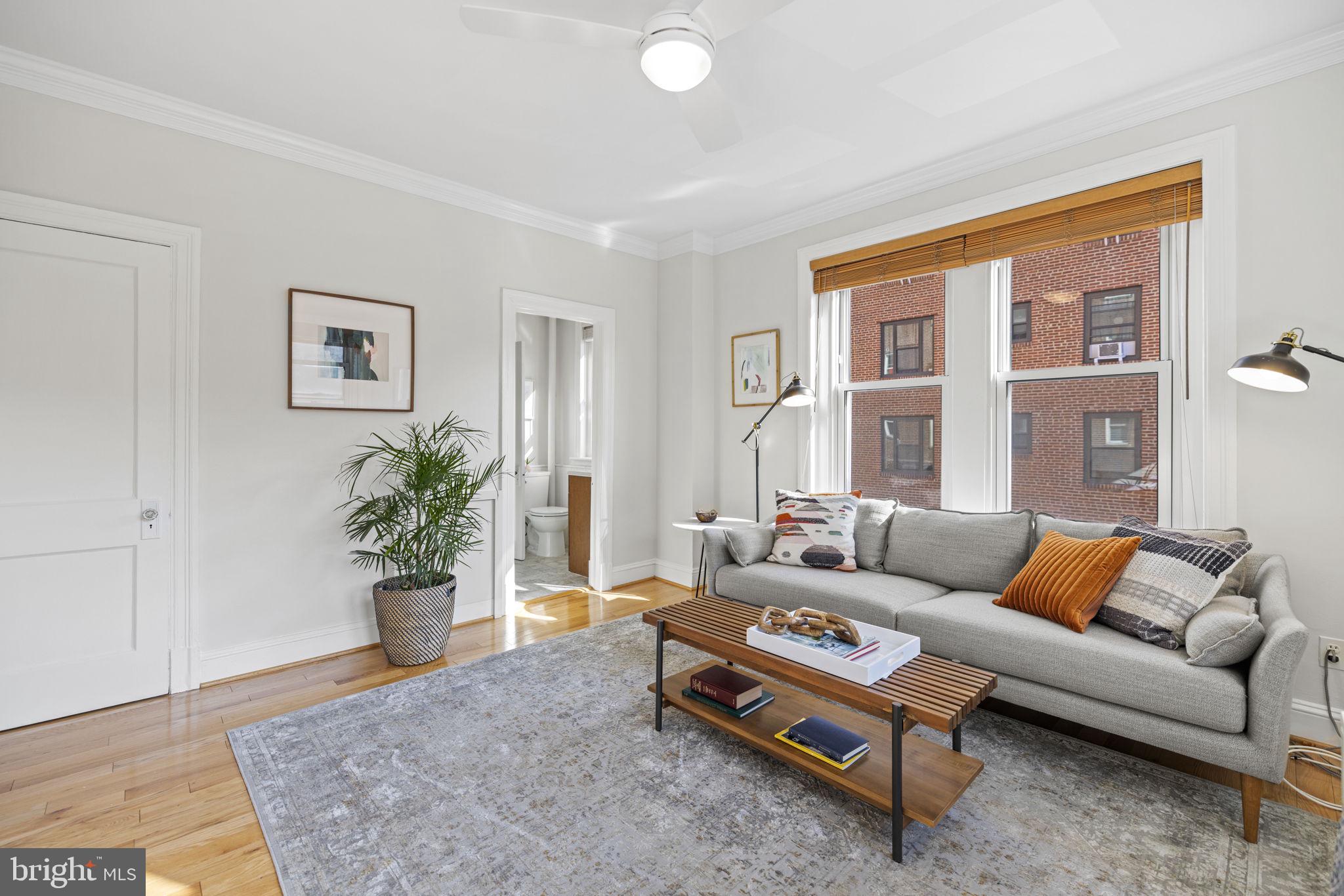 1954 Columbia ROAD NW Unit: 211