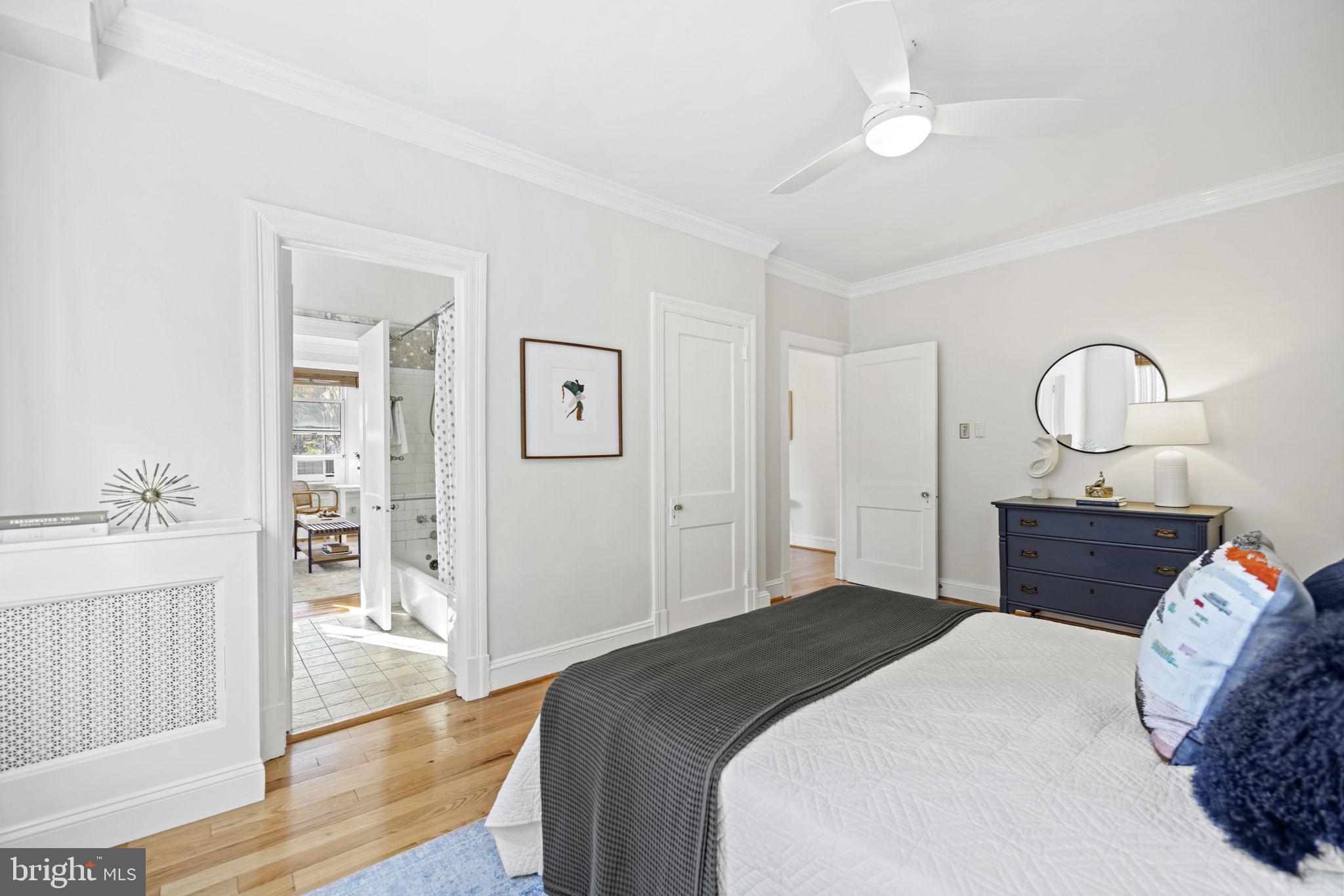 1954 Columbia ROAD NW Unit: 211