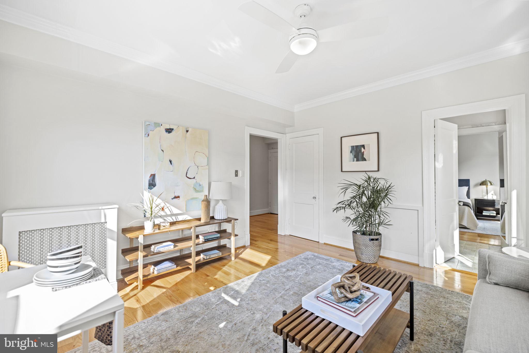 1954 Columbia ROAD NW Unit: 211