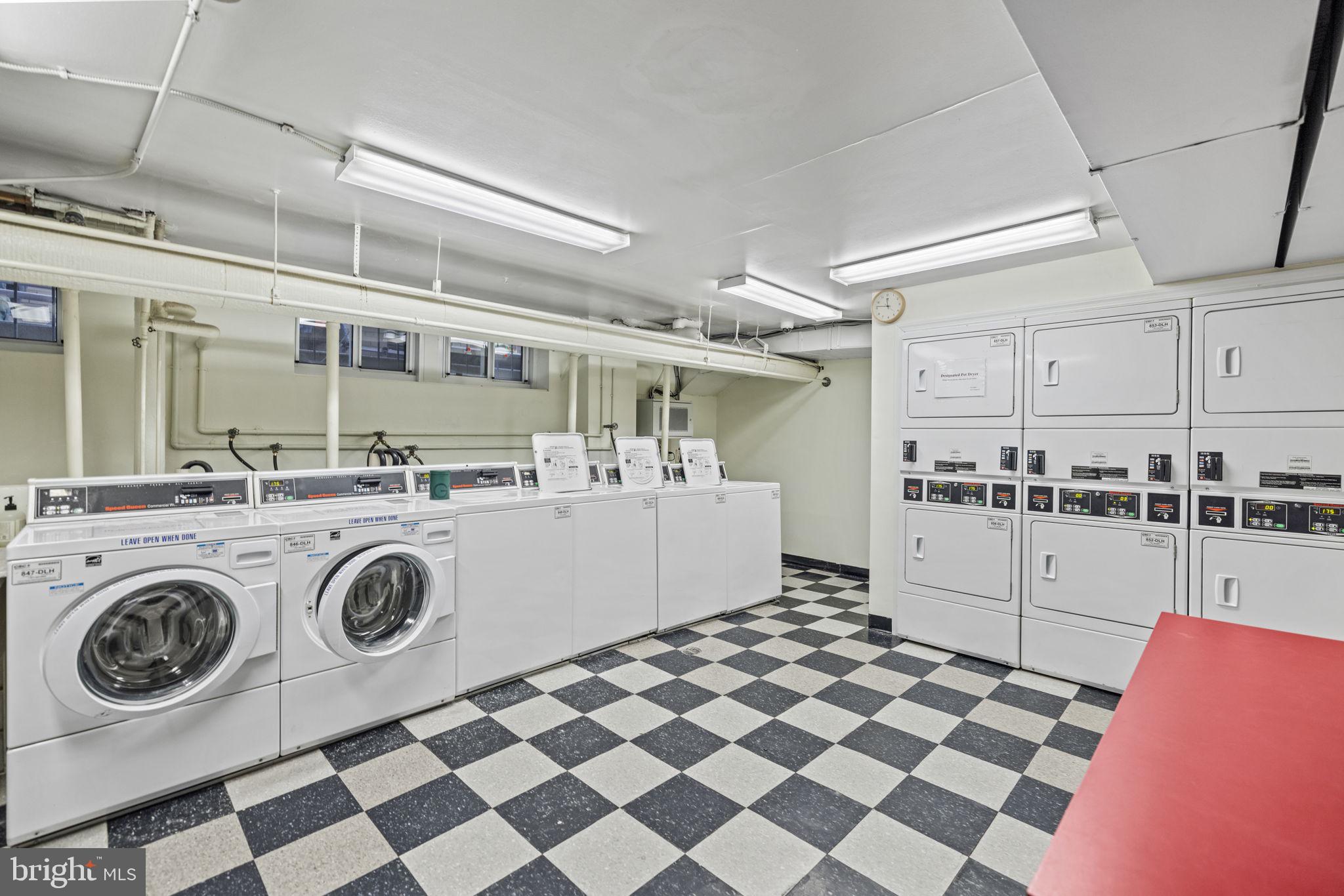 1954 Columbia ROAD NW Unit: 211