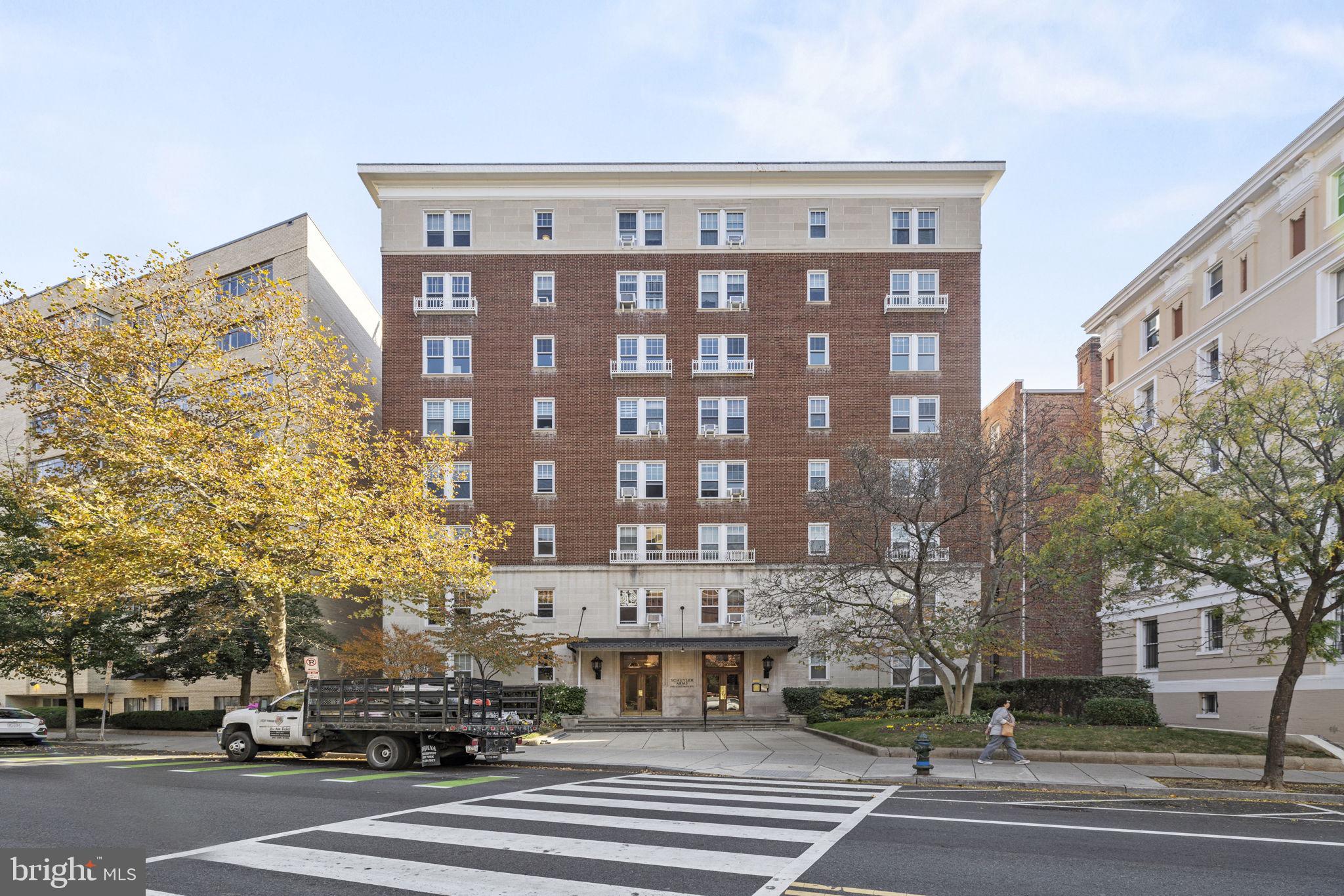 1954 Columbia ROAD NW Unit: 211