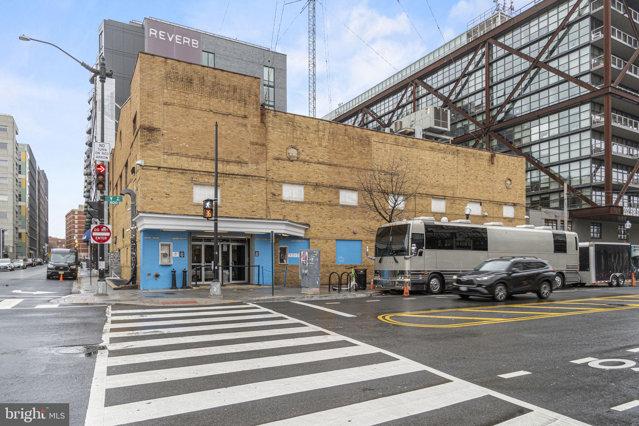 1420 Clifton St NW #409