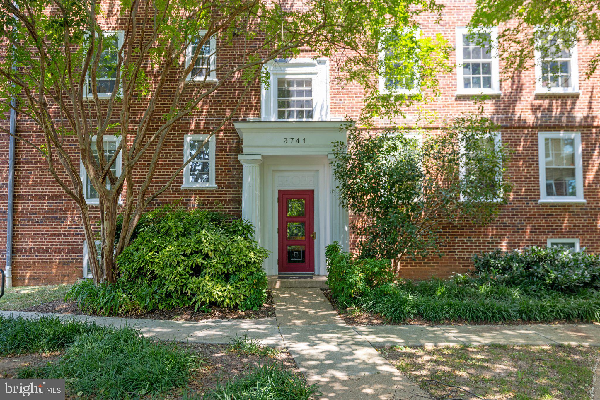 3741 39th St NW #D208