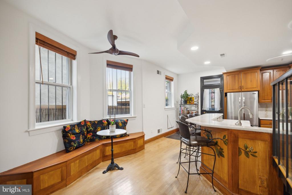 630 F St NE #1