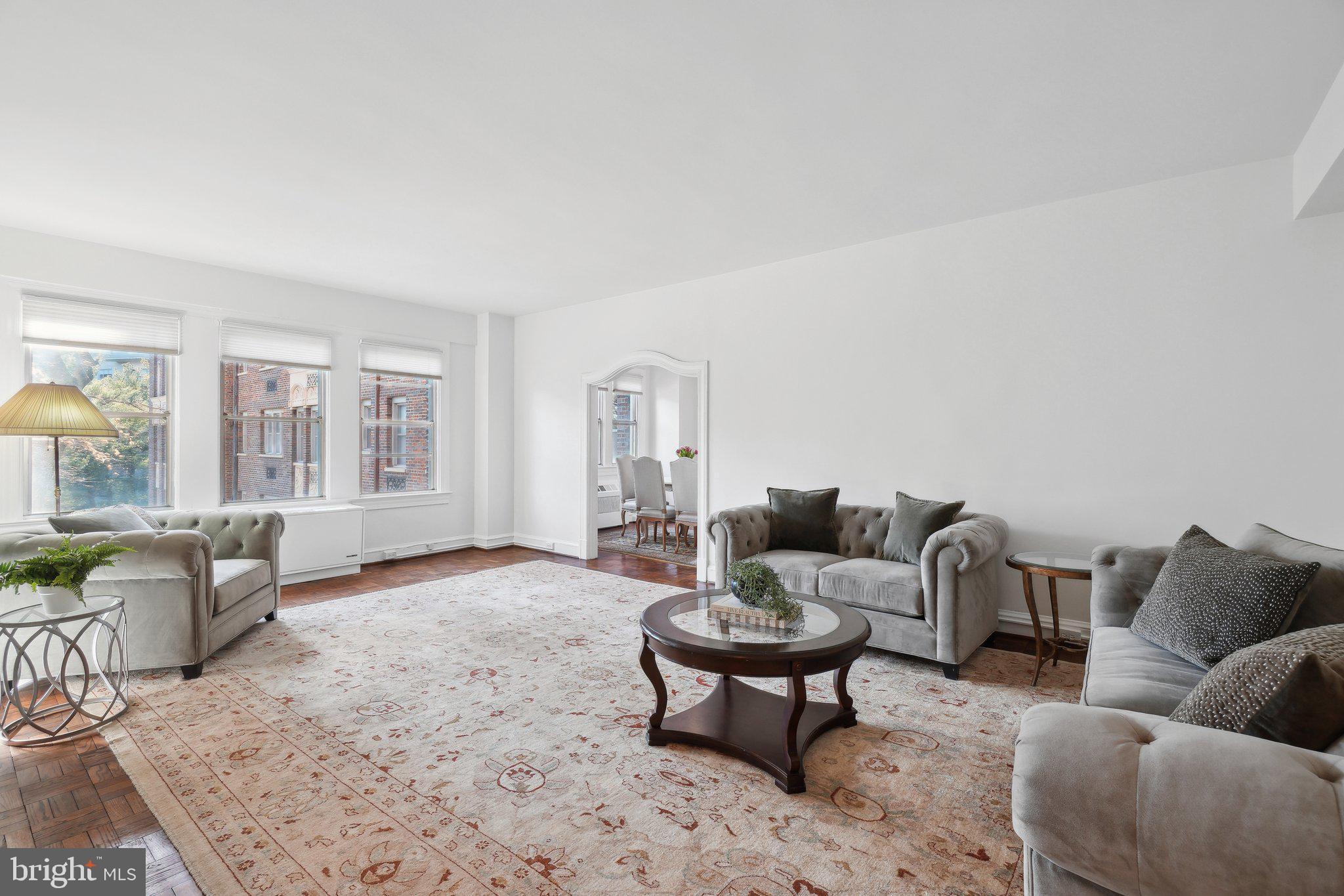 4000 Cathedral Ave NW #250/251b