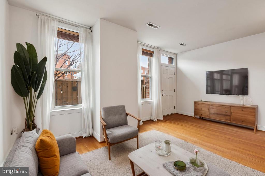 20 15TH STREET NE 20