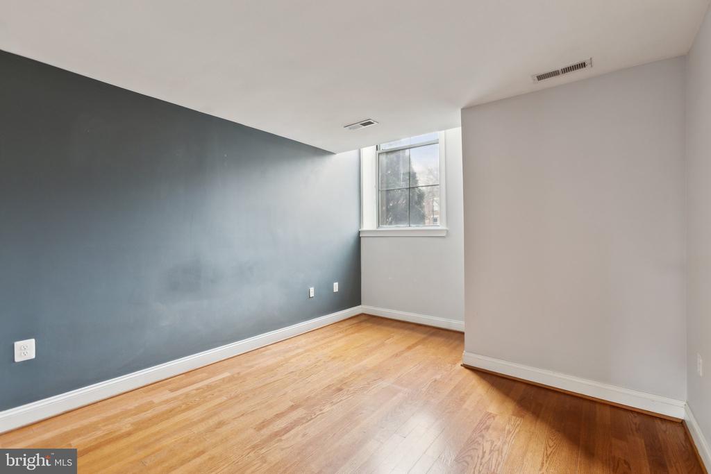 20 15TH STREET NE 20