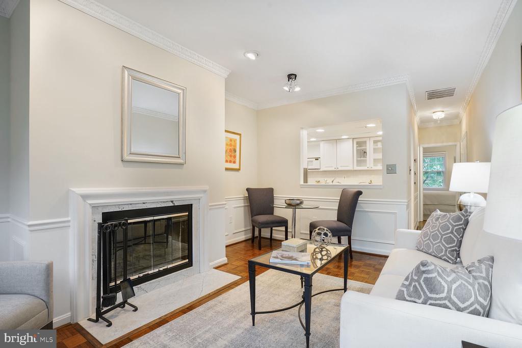 244 Maryland NE #A