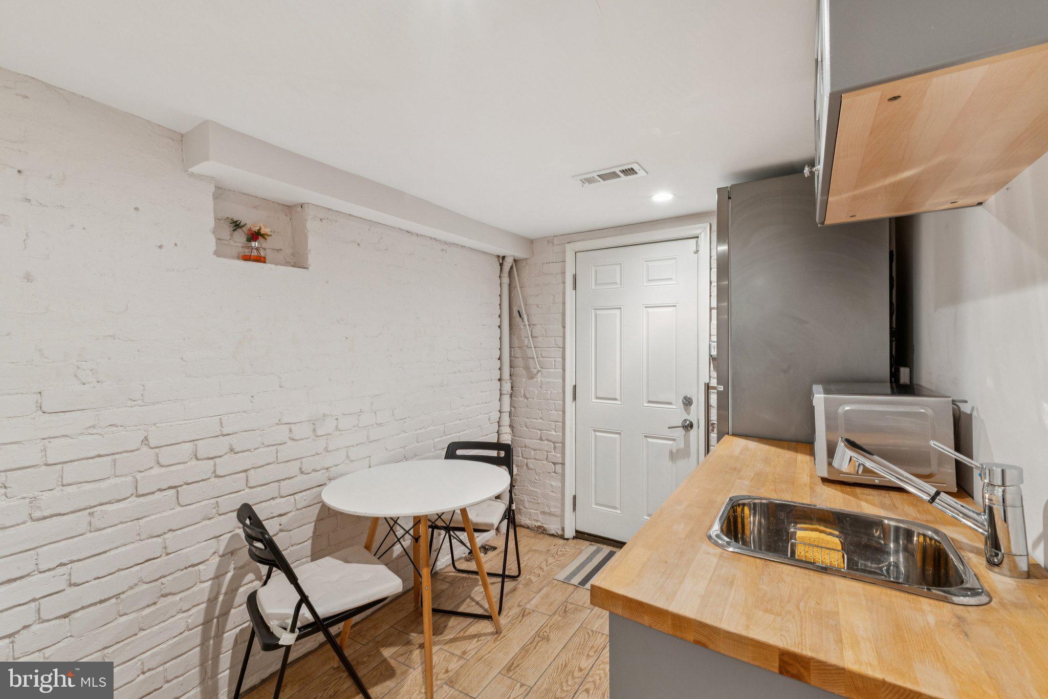 1011 IRVING STREET NW