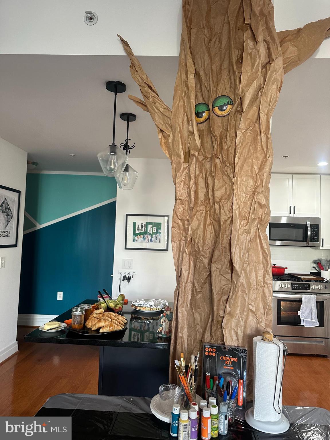 2120 VERMONT AVENUE NW 208