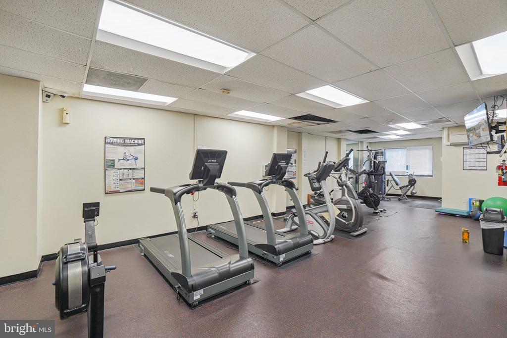 3701 CONNECTICUT AVENUE NW 909