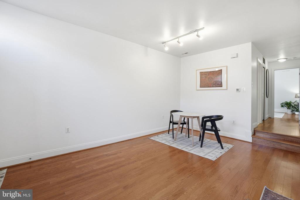 20 15TH STREET NE 20