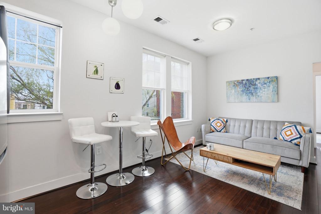 315 G STREET NE 306