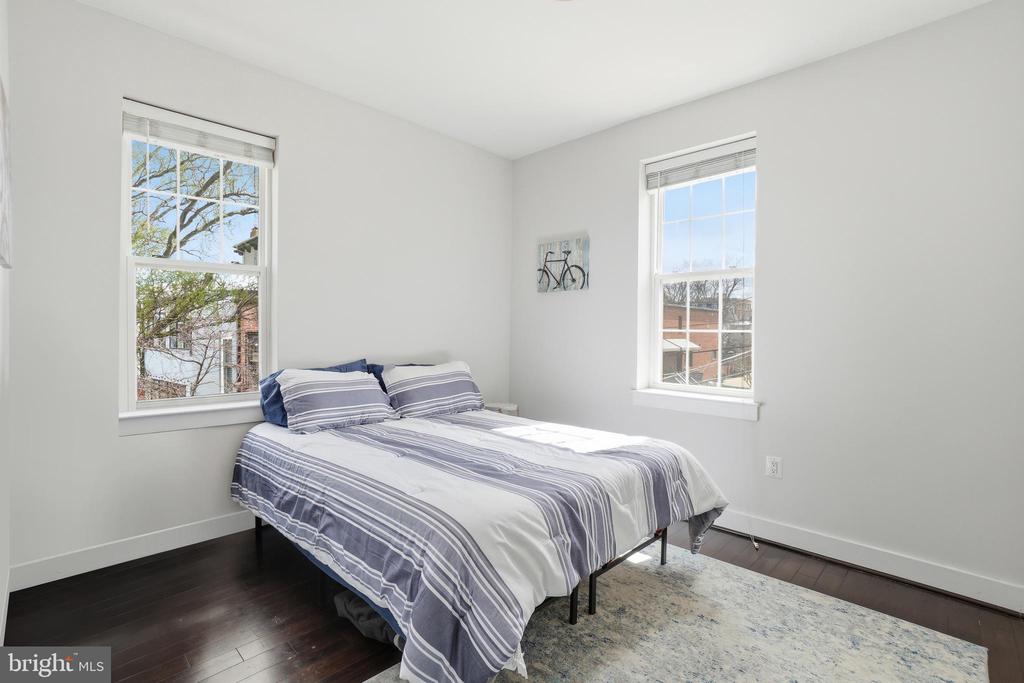 315 G STREET NE 306