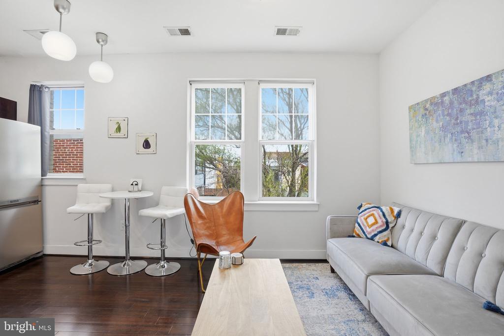 315 G STREET NE 306