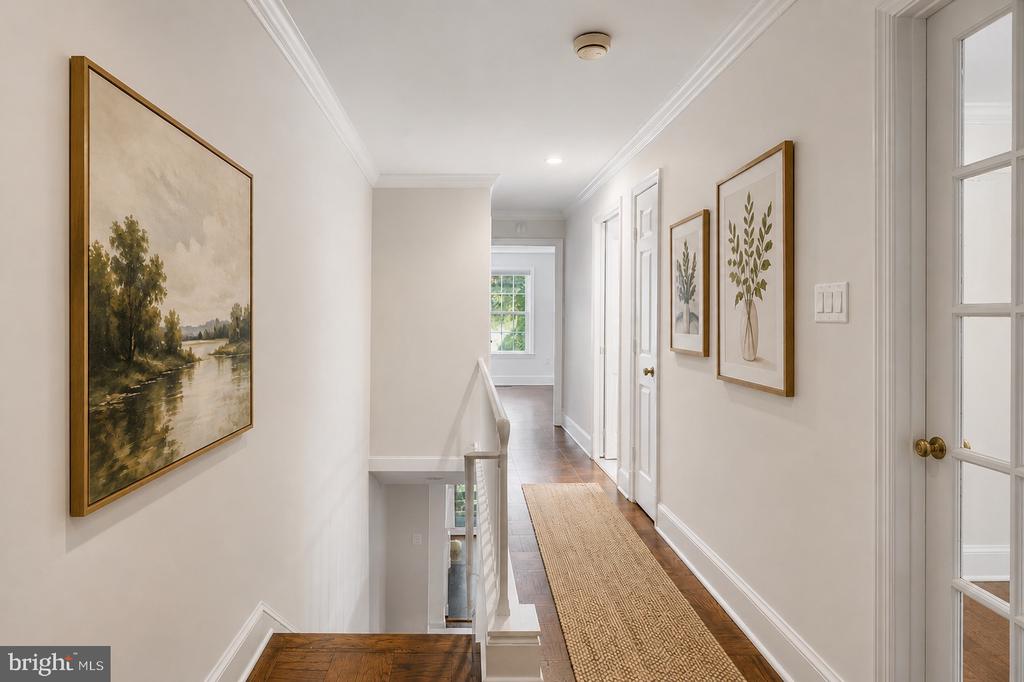 3295 SUTTON PLACE NW Unit: D