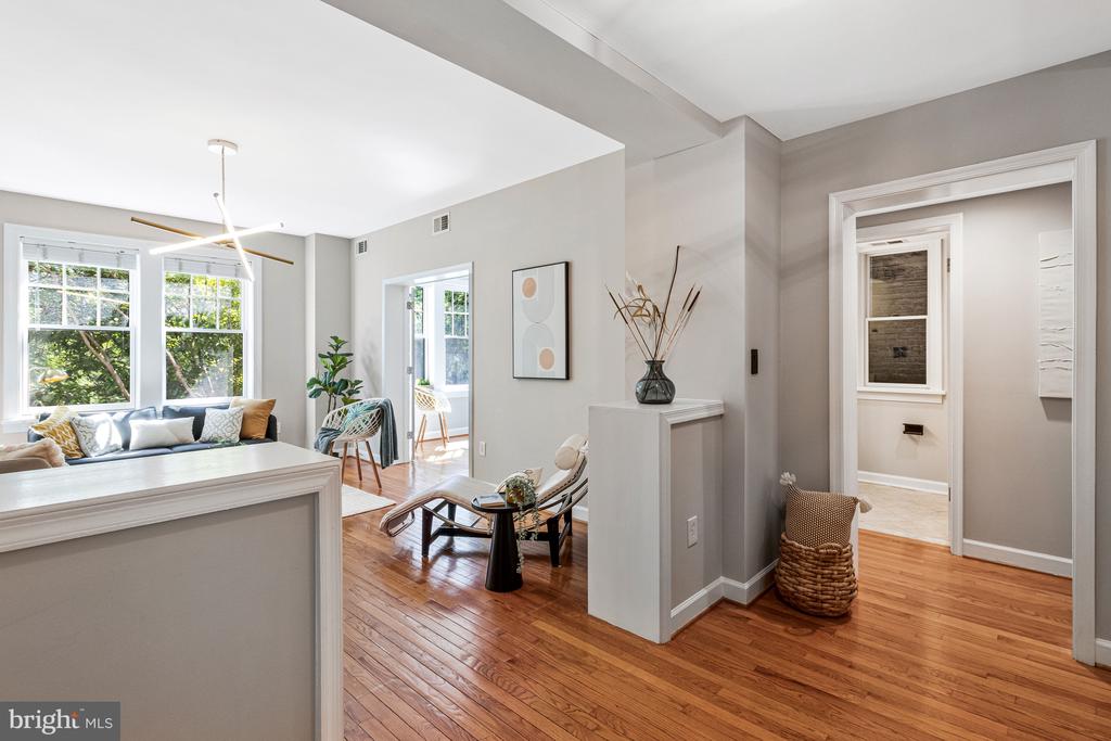 1724 17TH STREET NW Unit: 21