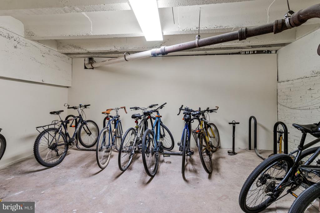 1724 17TH STREET NW Unit: 21
