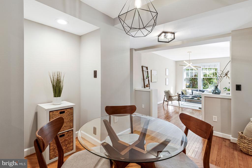 1724 17TH STREET NW Unit: 21