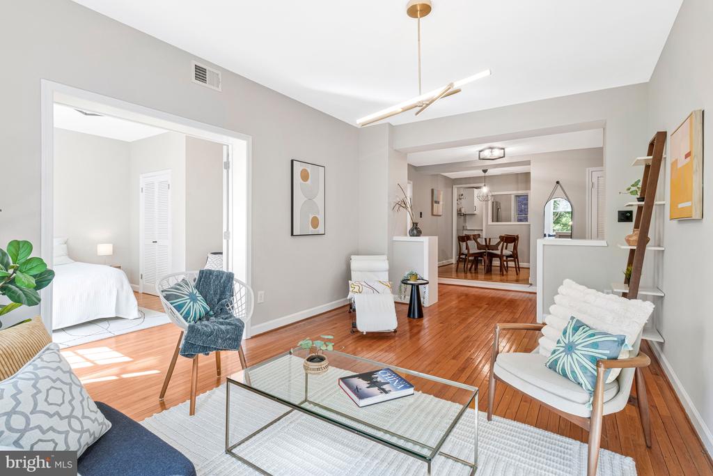 1724 17TH STREET NW Unit: 21