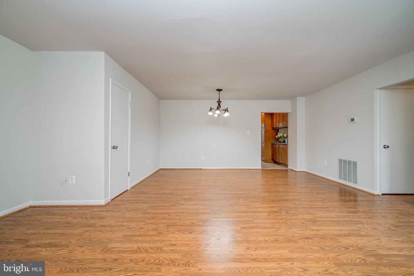 1672 Ridgely Ct