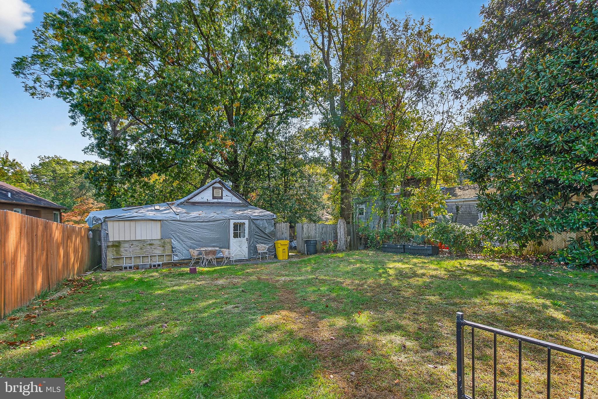 8198 FOREST GLEN DRIVE