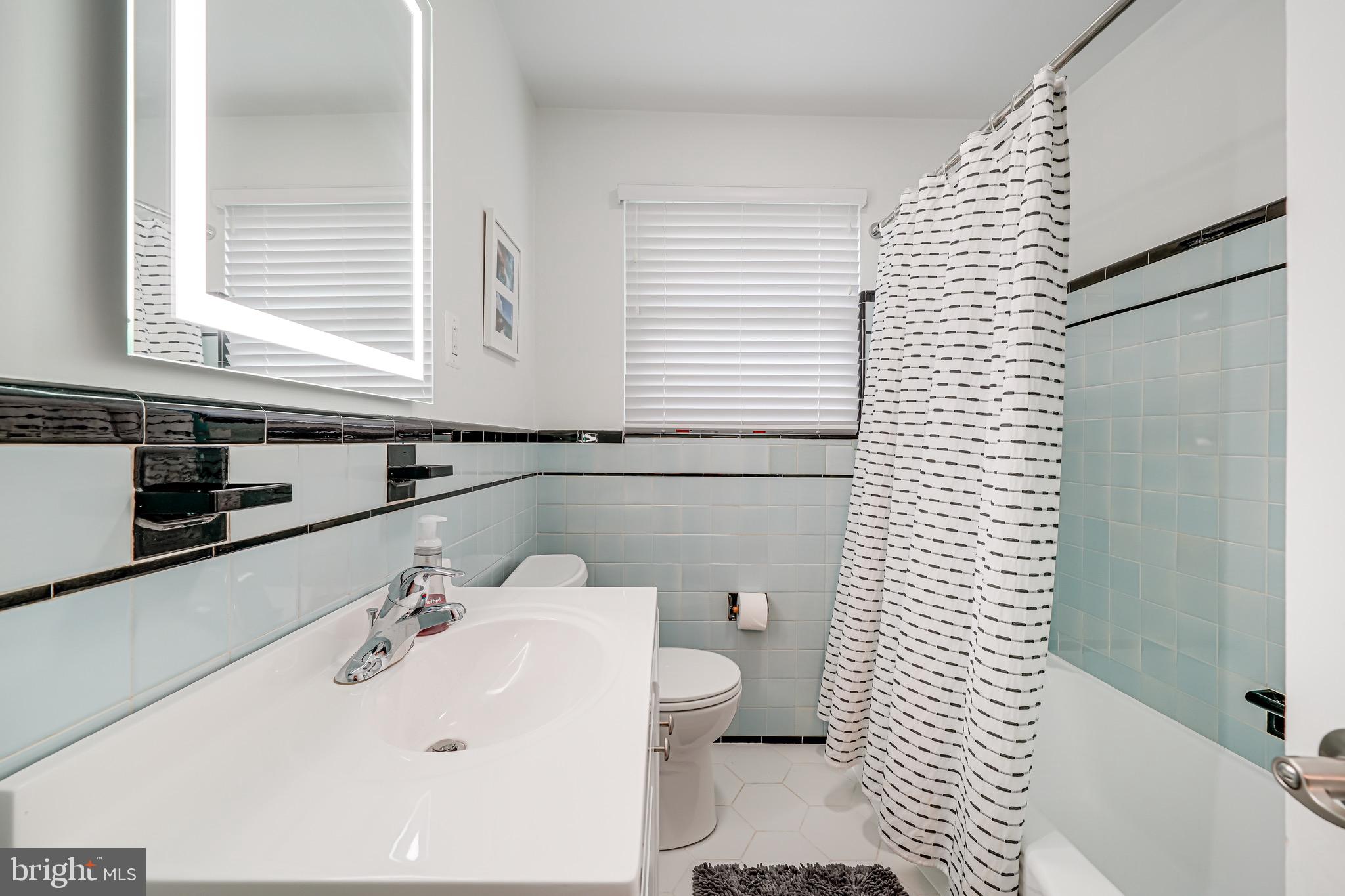 600 Saint Andrews Ln