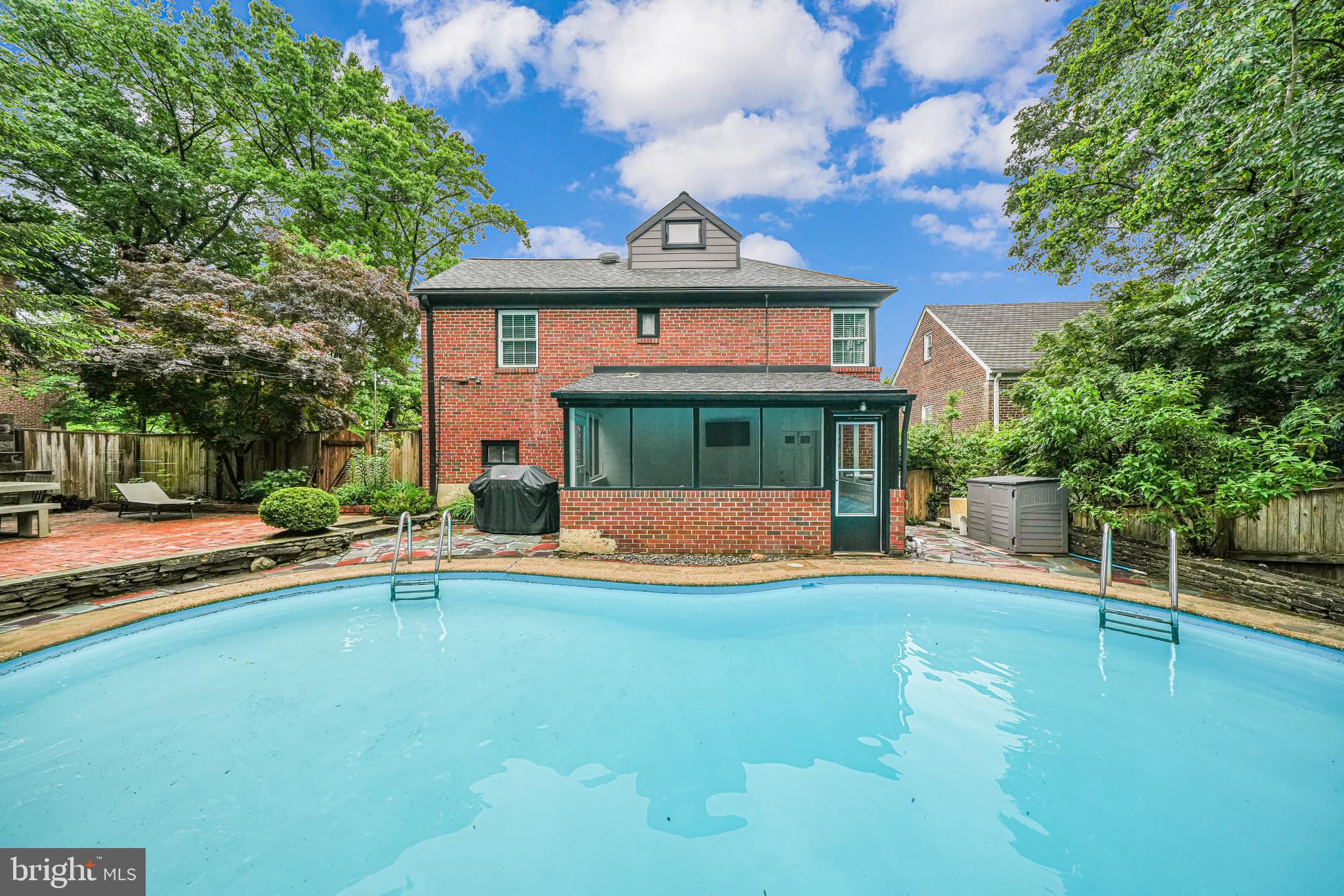 600 Saint Andrews Ln