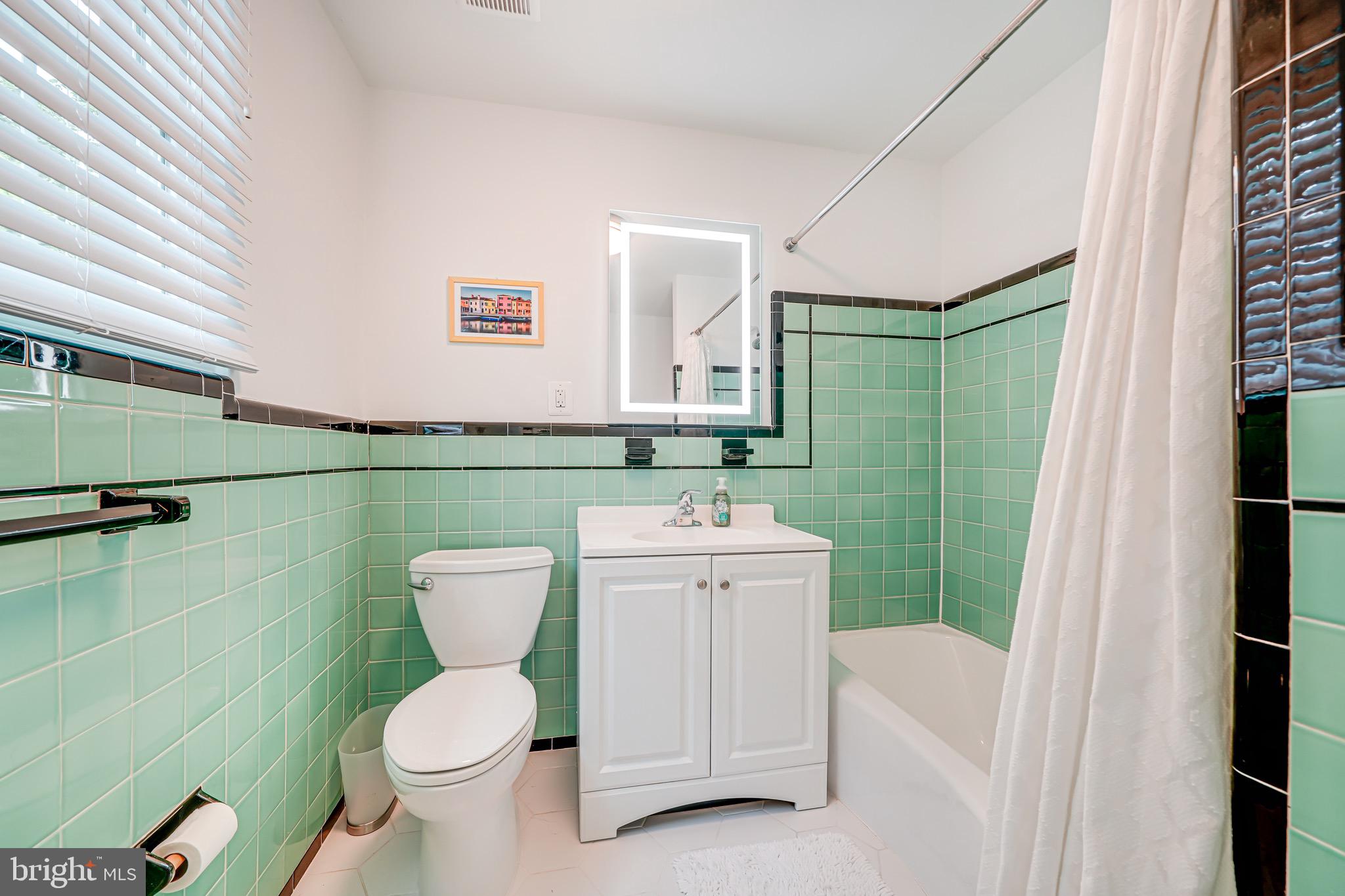 600 Saint Andrews Ln