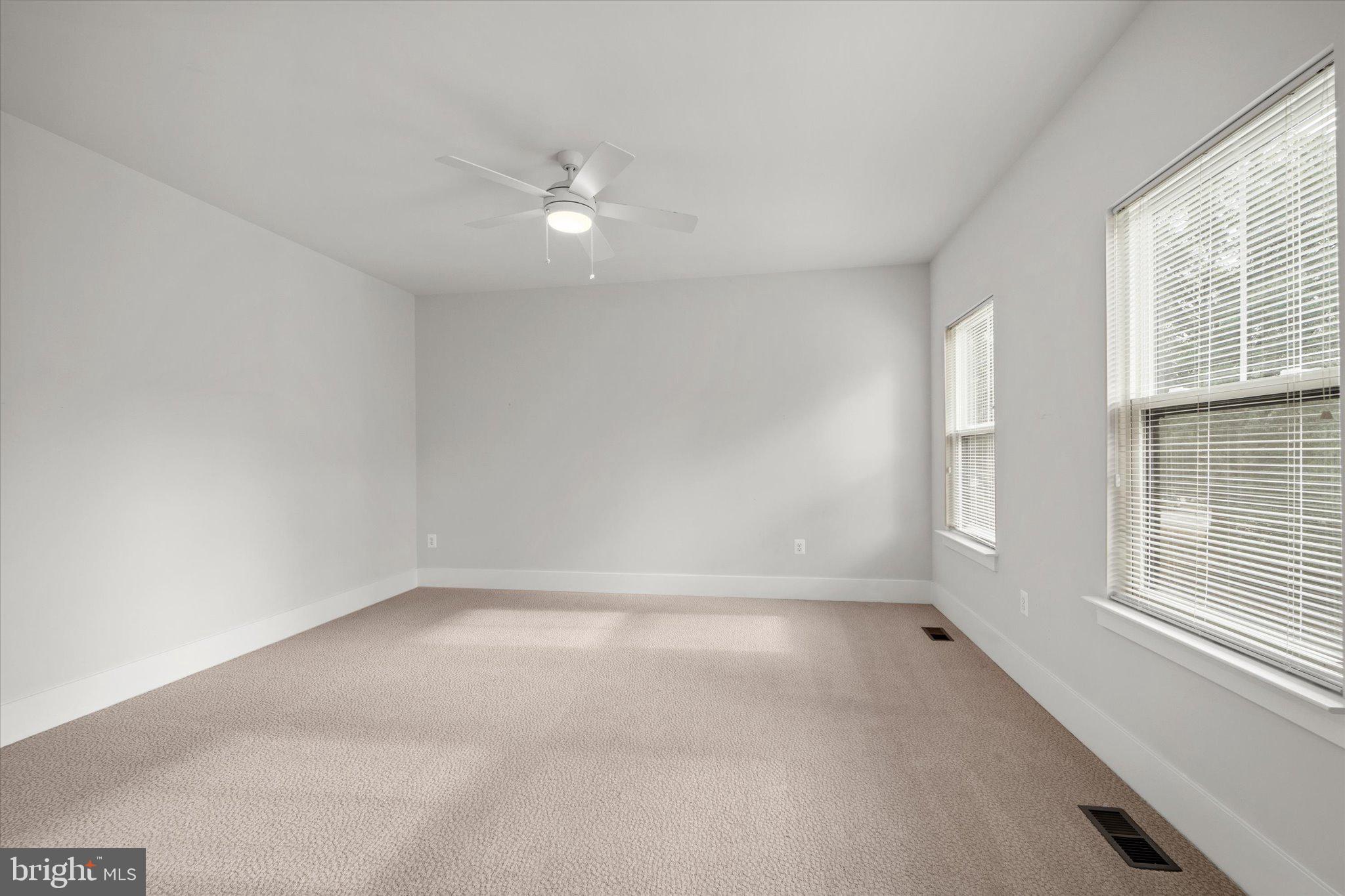 2727 N GEORGE MASON DRIVE