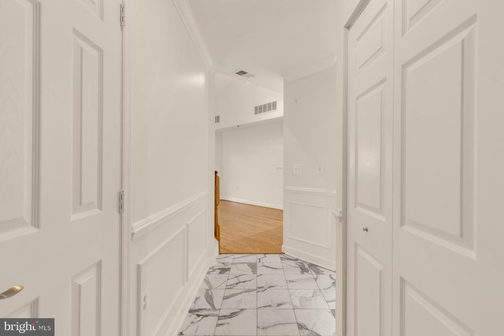 2330 14TH STREET N Unit: 407