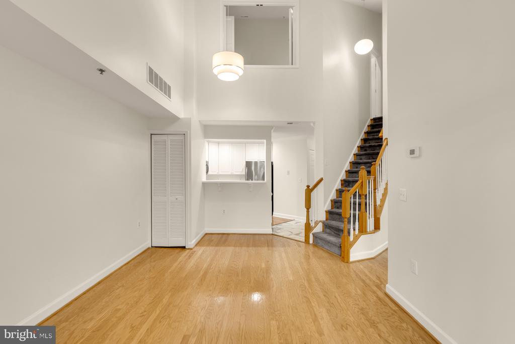 2330 14TH STREET N Unit: 407