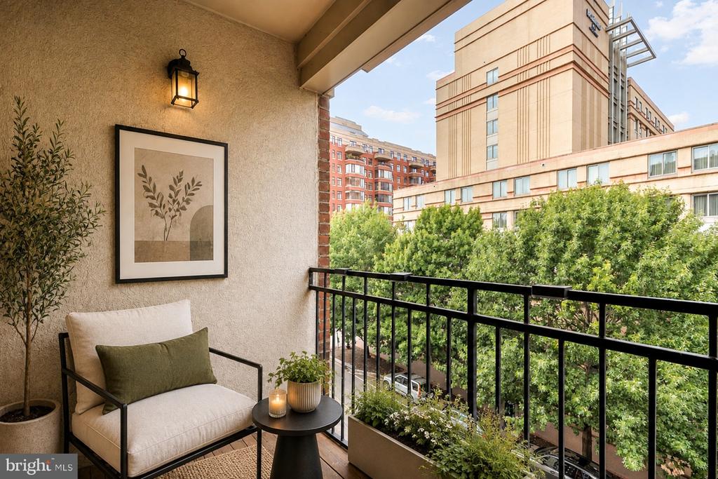 2330 14TH STREET N Unit: 407