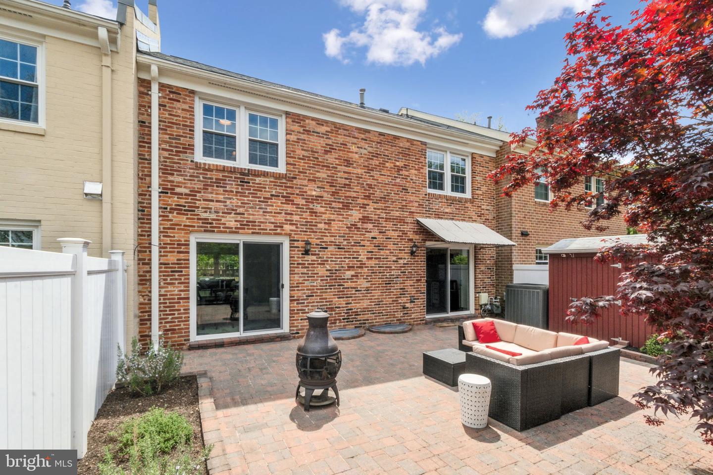 8248 Carrleigh Pkwy