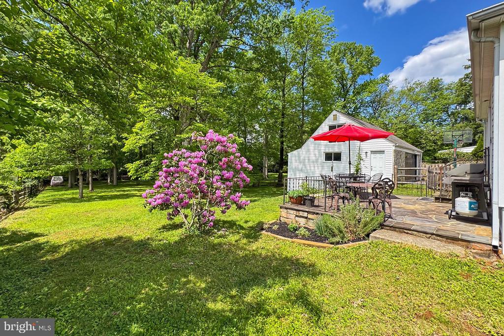 3064 Holmes Run Rd