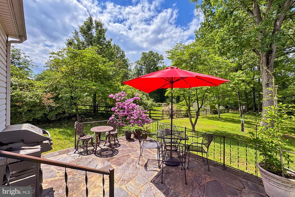 3064 Holmes Run Rd