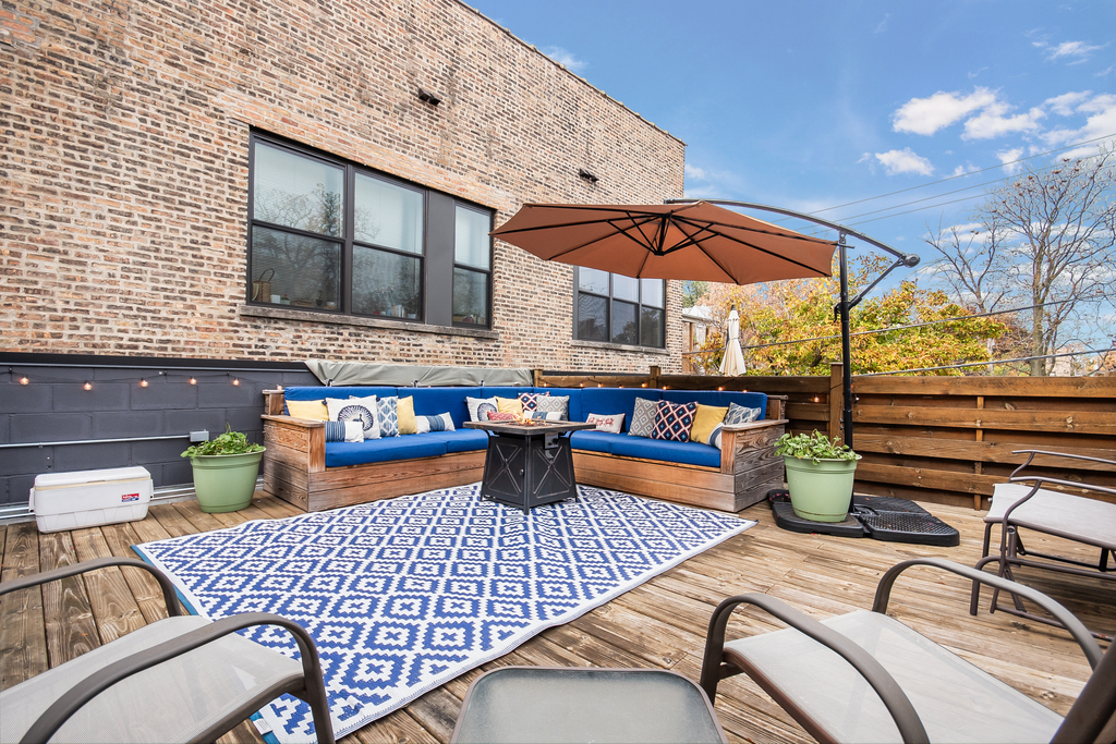 3224 W Palmer Street Unit: 2E