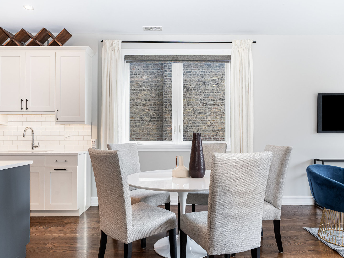 3224 W Palmer Street Unit: 2E