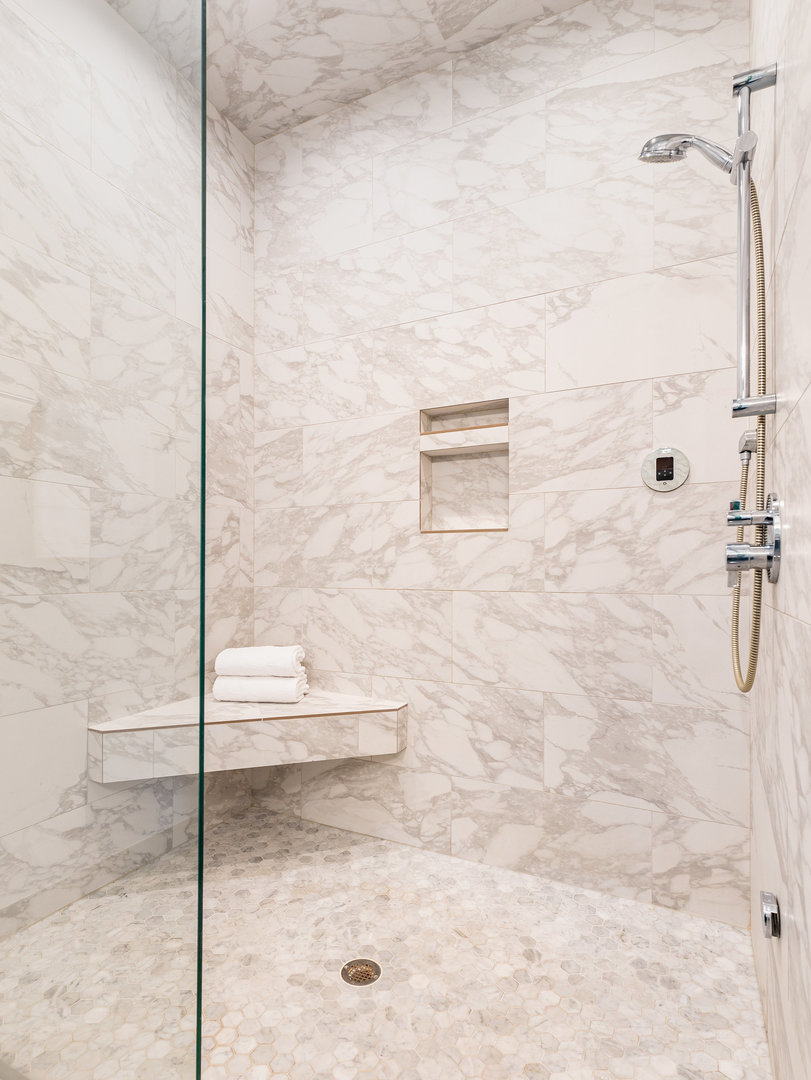 3224 W Palmer Street Unit: 2E