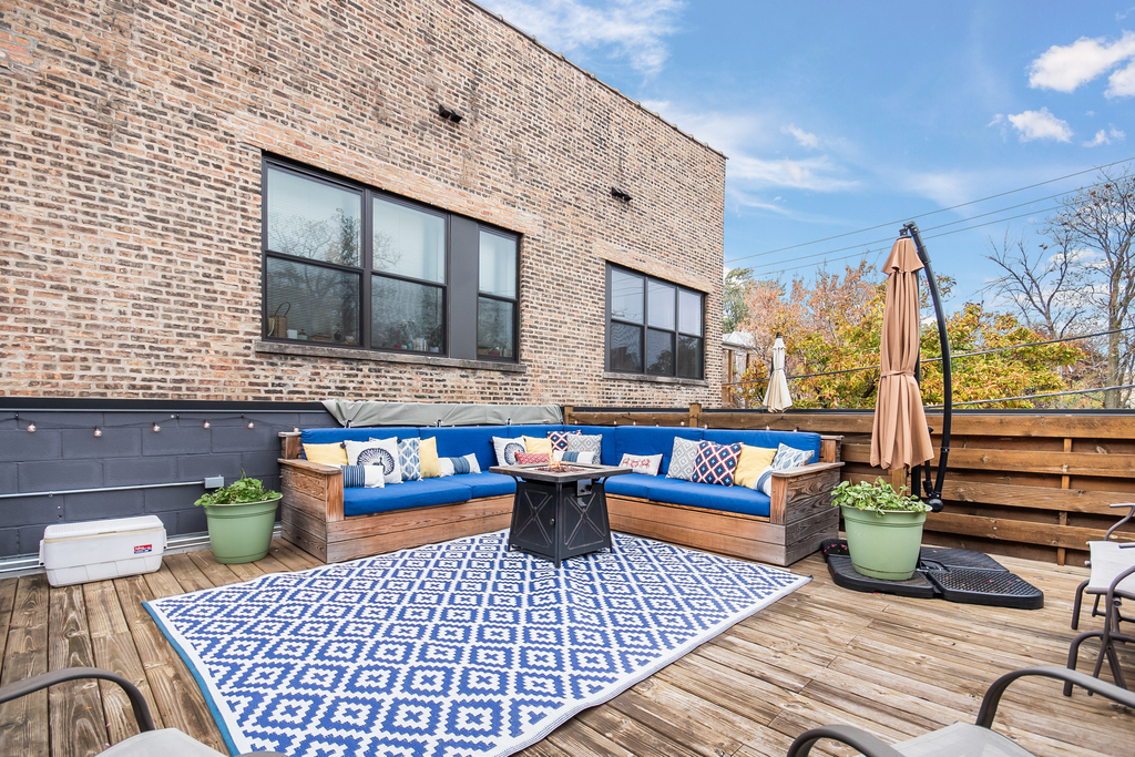 3224 W Palmer Street Unit: 2E