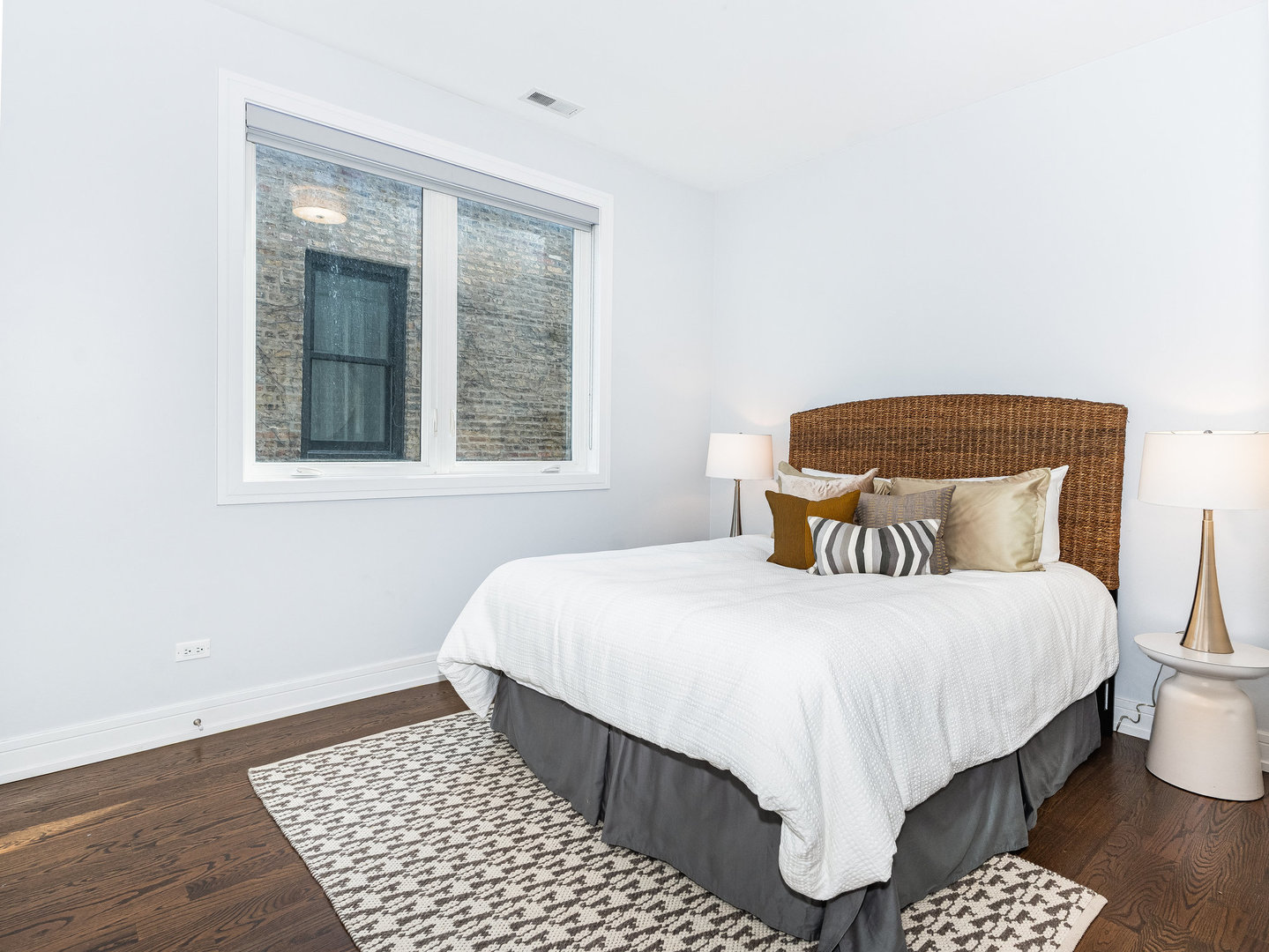 3224 W Palmer Street Unit: 2E